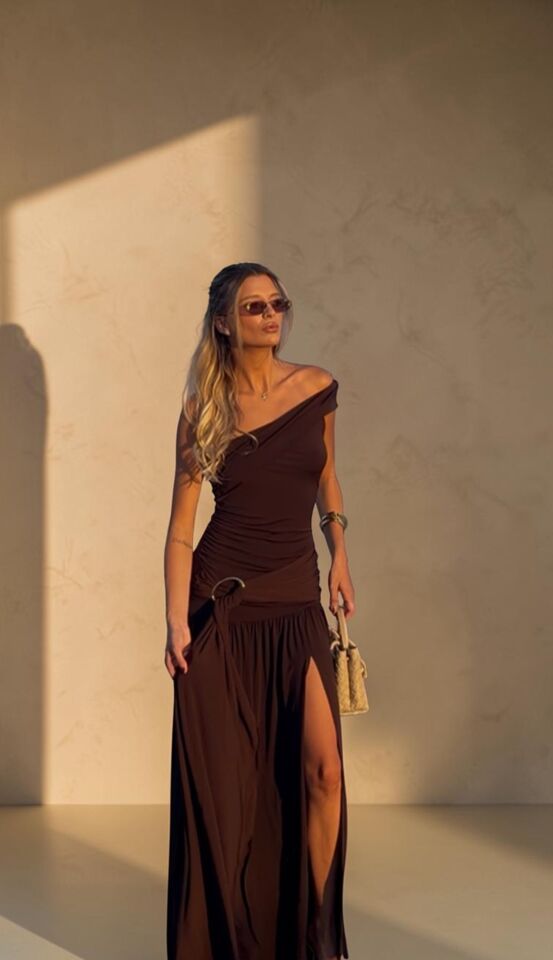 Clara Elbise